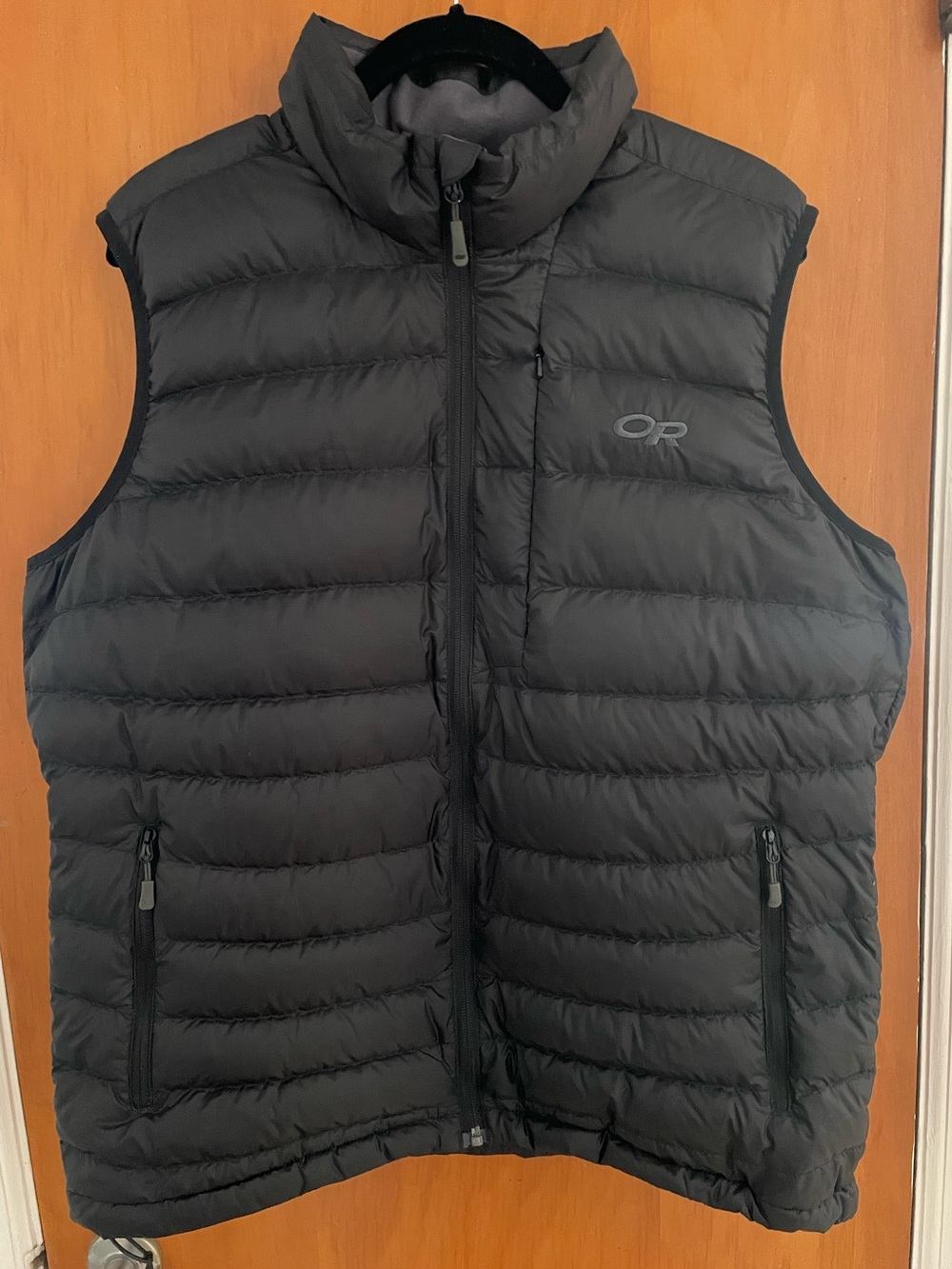 Outdoor Research OR Goose Down Vest Large Black